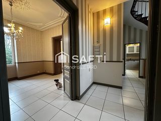  Maison � vendre 9 pi�ces 221 m�