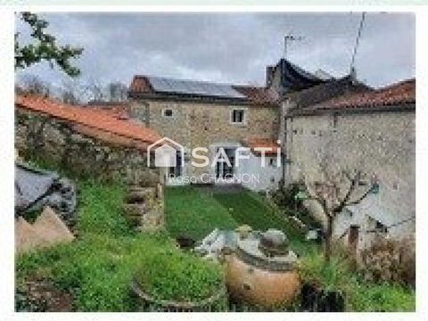   aller regarder derri�re la fa�ade : surprise, panneaux solaires, charme de la pierre Maison - 3 pi�ce(s) - 79 m�