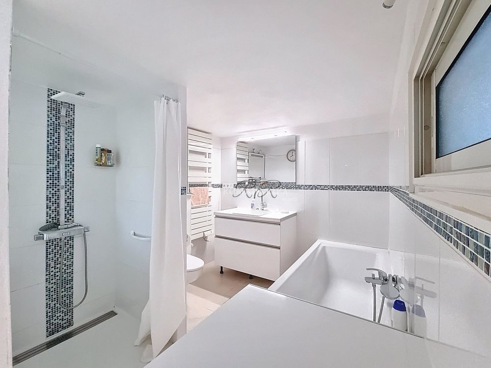 � vendre  Maison Saint-Rapha�l (83700)