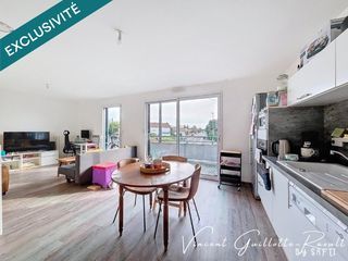  Immeuble � vendre 275 m�