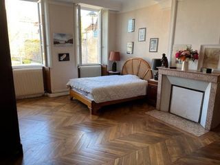  Maison � vendre 9 pi�ces 332 m�