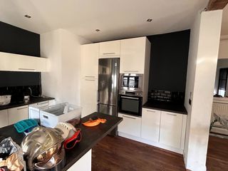  Immeuble � vendre 150 m�