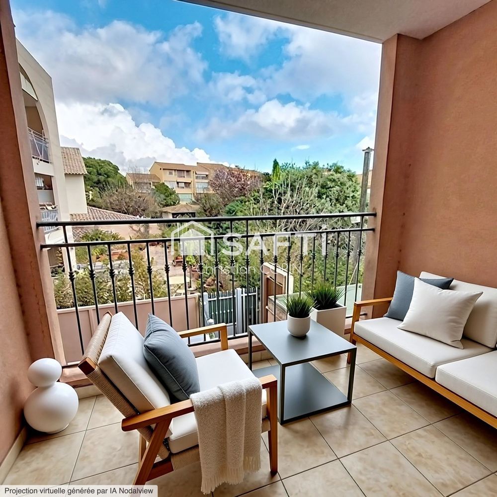 � vendre  Appartement Sanary-sur-Mer (83110)