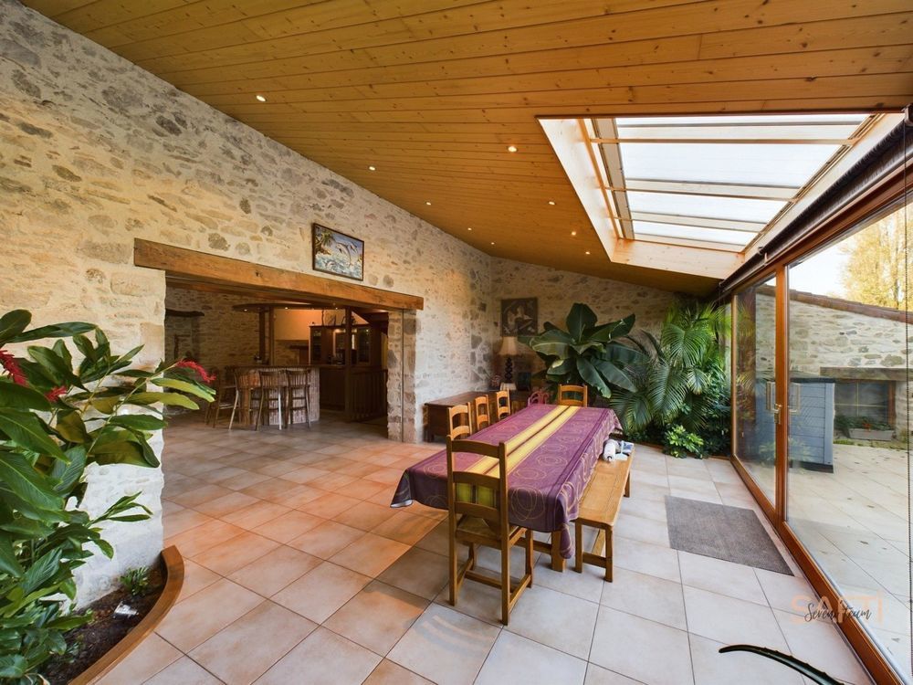 � vendre  Maison Aizenay (85190)