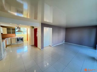  Appartement � vendre 2 pi�ces 72 m�