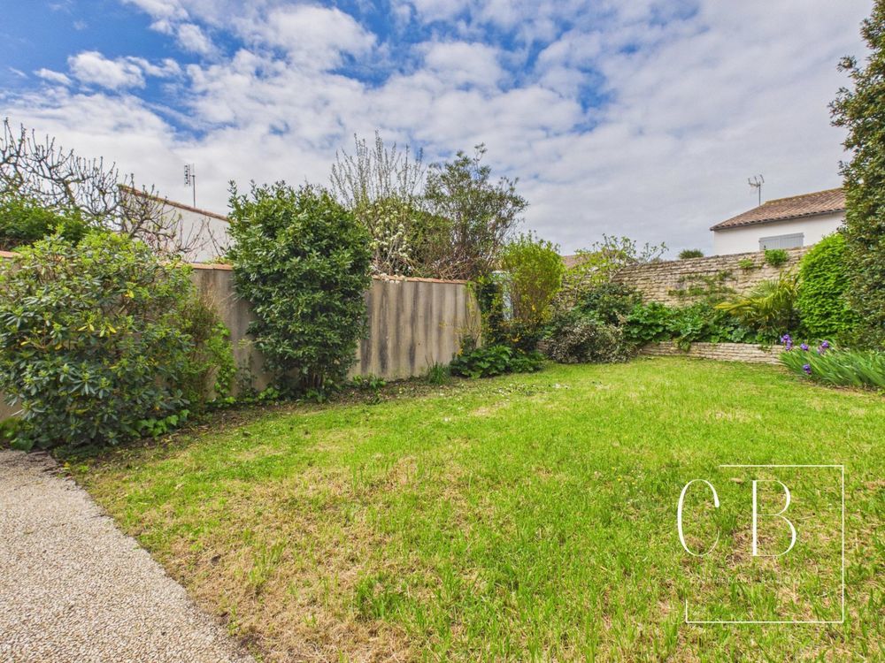 � vendre  Maison Saint-Martin-de-R� (17410)