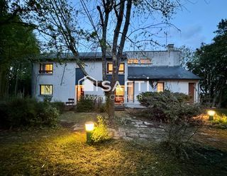  Maison � vendre 8 pi�ces 250 m�