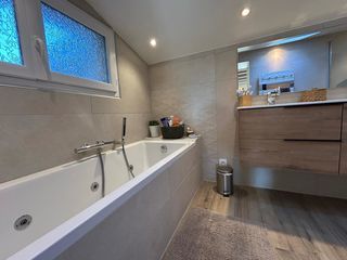  Maison � vendre 10 pi�ces 150 m�