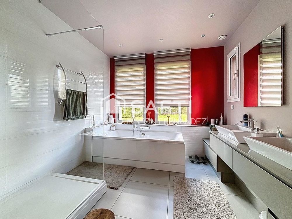 � vendre  Maison Lamorlaye (60260)