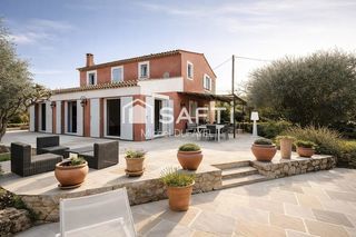  Maison � vendre 6 pi�ces 205 m�