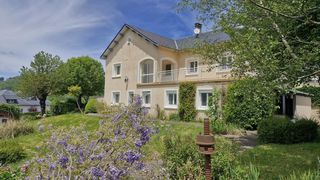  Maison � vendre 6 pi�ces 215 m�