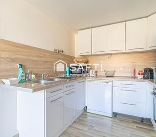  Immeuble � vendre 410 m�