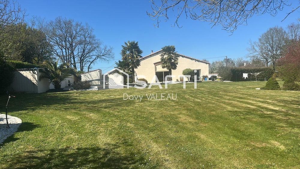 � vendre  Maison La Roche-sur-Yon (85000)