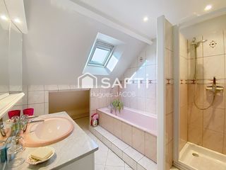  Maison � vendre 8 pi�ces 185 m�