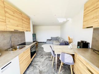  Appartement � vendre 4 pi�ces 77 m�