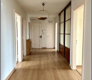  Appartement � vendre 4 pi�ces 135 m�