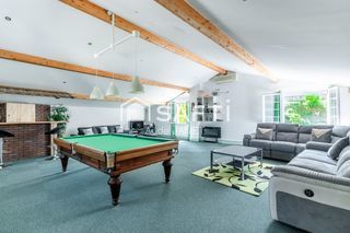  Maison � vendre 8 pi�ces 228 m�