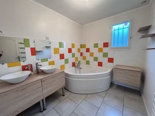  Maison � vendre 6 pi�ces 195 m�