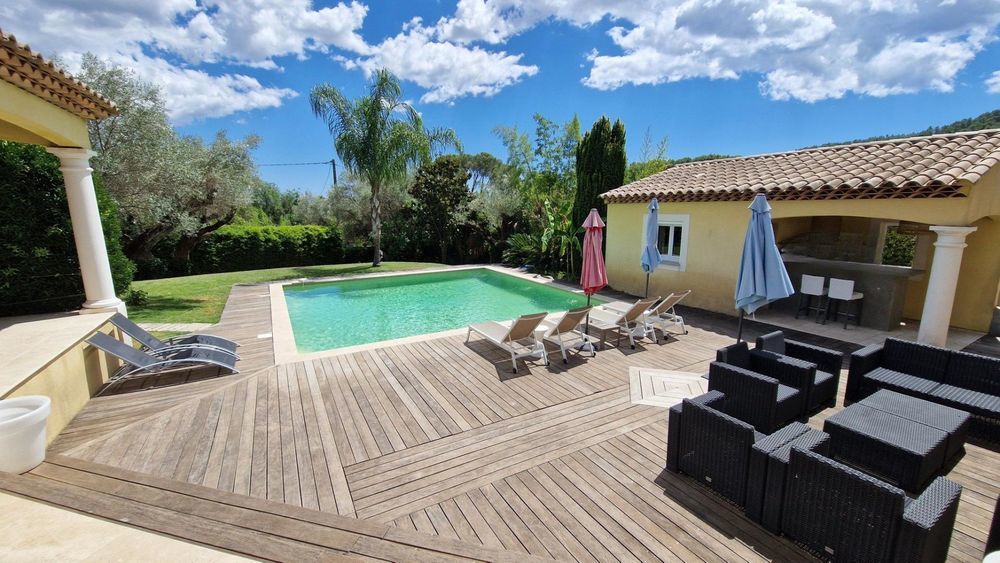 � vendre  Maison Solli�s-Pont (83210)