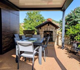  Maison � vendre 12 pi�ces 320 m�