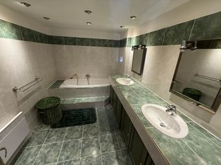  Maison � vendre 6 pi�ces 180 m�