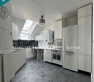  Appartement � vendre 5 pi�ces 77 m�