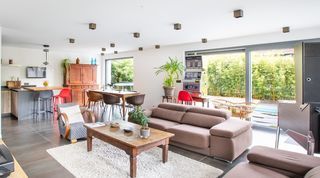  Maison � vendre 10 pi�ces 240 m�