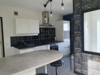  Appartement � vendre 5 pi�ces 115 m�