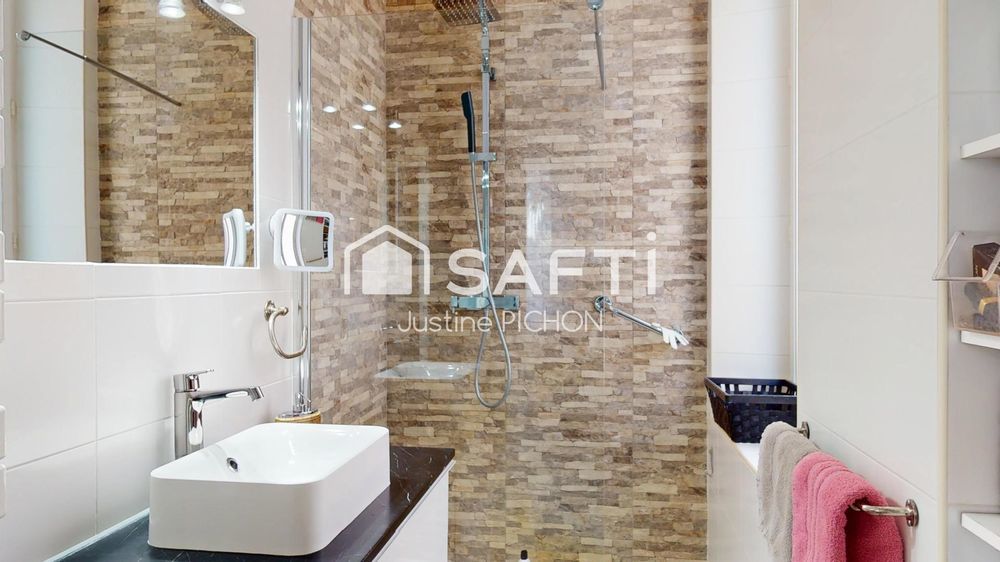 � vendre  Maison Hy�res (83400)