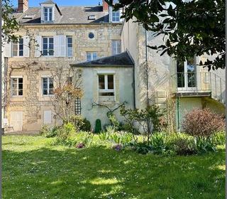  Maison � vendre 10 pi�ces 247 m�