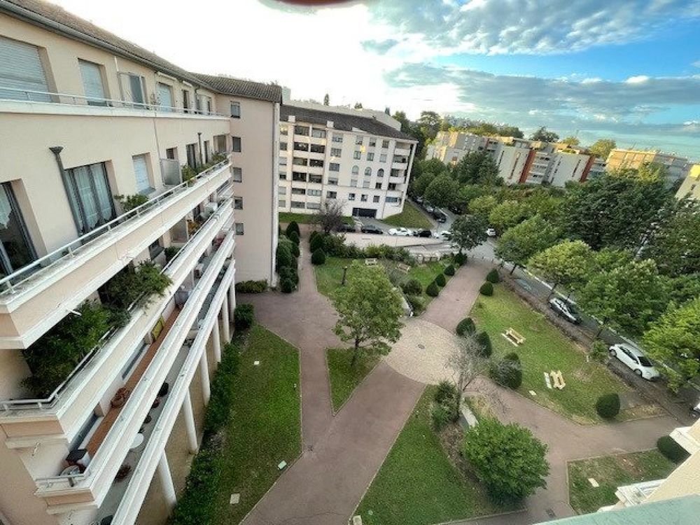 � vendre  Appartement Caluire-et-Cuire (69300)