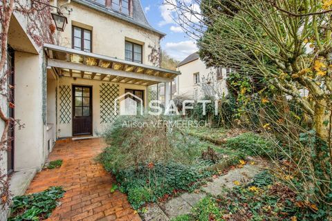   Belle maison de ma�tre en coeur de ville Maison - 7 pi�ce(s) - 204 m�