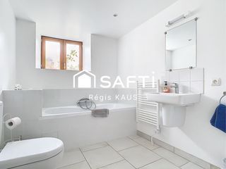  Maison � vendre 12 pi�ces 296 m�