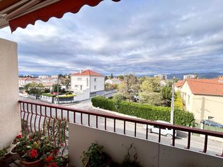  Appartement � vendre 4 pi�ces 77 m�