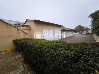  Immeuble � vendre 228 m�