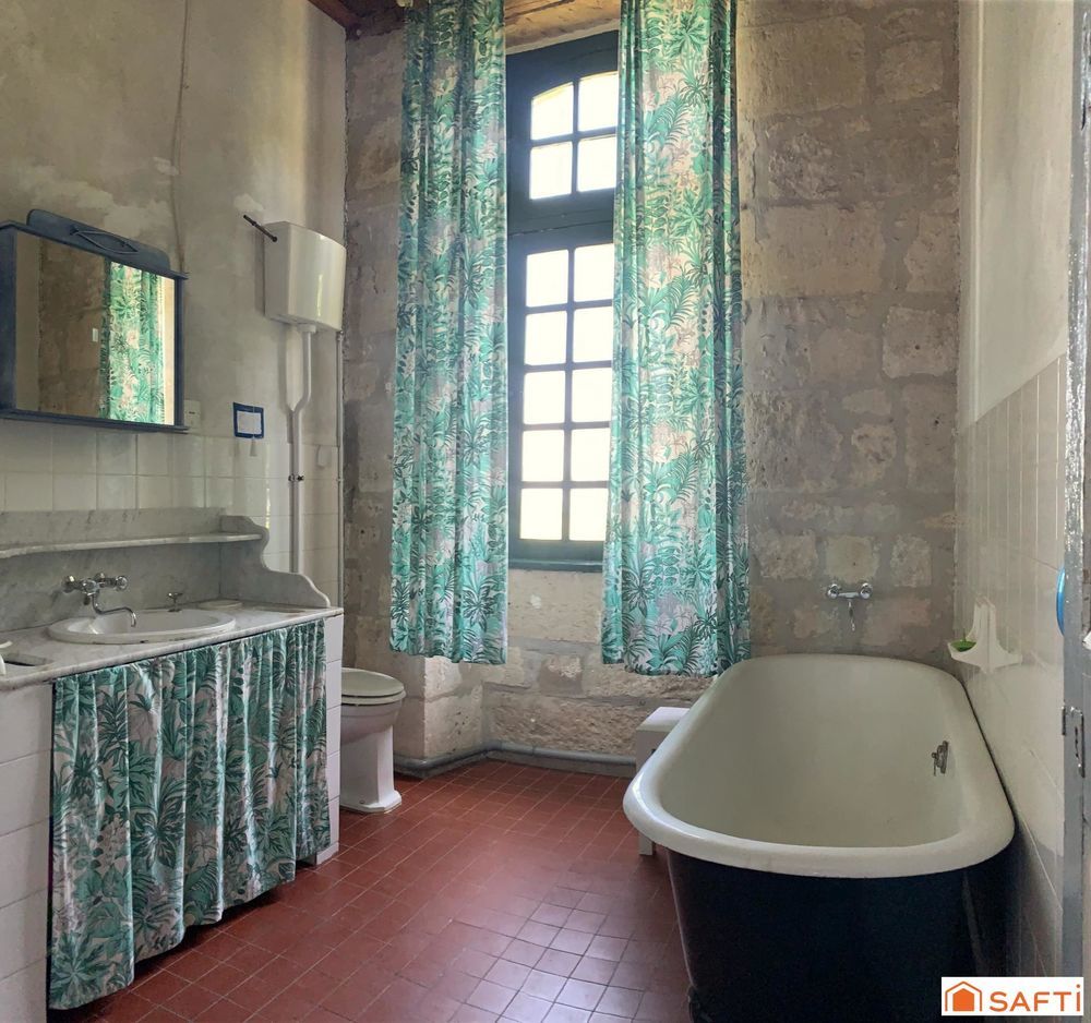 � vendre  Propri�t�/ch�teau Mauroux (32380)