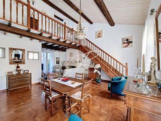  Maison � vendre 7 pi�ces 243 m�