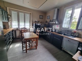  Maison � vendre 9 pi�ces 203 m�