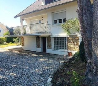  Maison � vendre 8 pi�ces 220 m�