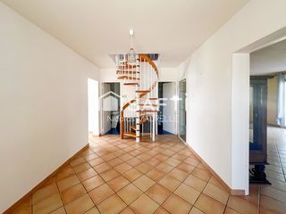  Maison � vendre 7 pi�ces 200 m�