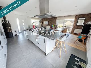  Maison � vendre 8 pi�ces 175 m�