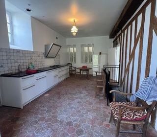  Maison � vendre 9 pi�ces 276 m�