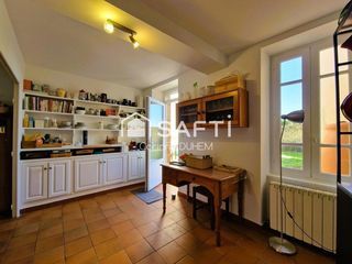  Maison � vendre 10 pi�ces 260 m�