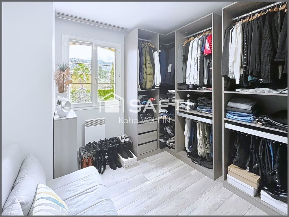 � vendre  Maison Aubagne (13400)