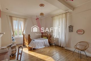  Maison � vendre 6 pi�ces 195 m�