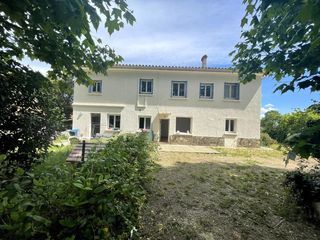  Immeuble � vendre 304 m�