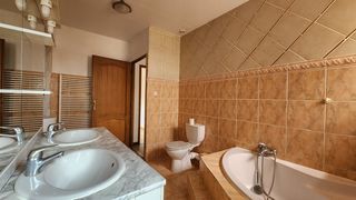  Maison � vendre 4 pi�ces 135 m�