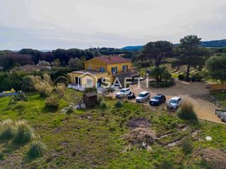  Maison � vendre 10 pi�ces 305 m�