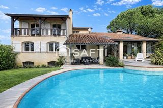  Maison � vendre 7 pi�ces 180 m�