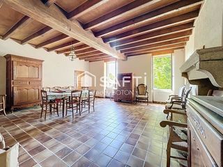  Maison � vendre 7 pi�ces 222 m�